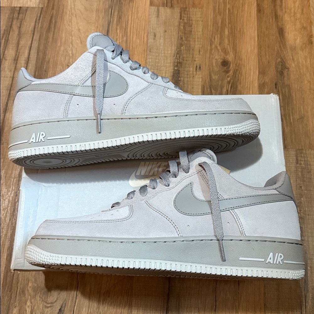 2011 Nike Air Force 1 Medium Grey Suede - Picture 12 of 14